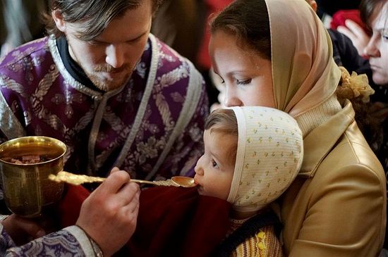 WHAT IS PAEDOCOMMUNION? Paedocommunion is the practice of giving the Lord’s Supper to baptized children. Such children participate apart from a coming-of-age ritual such as confirmation or profession of faith.
