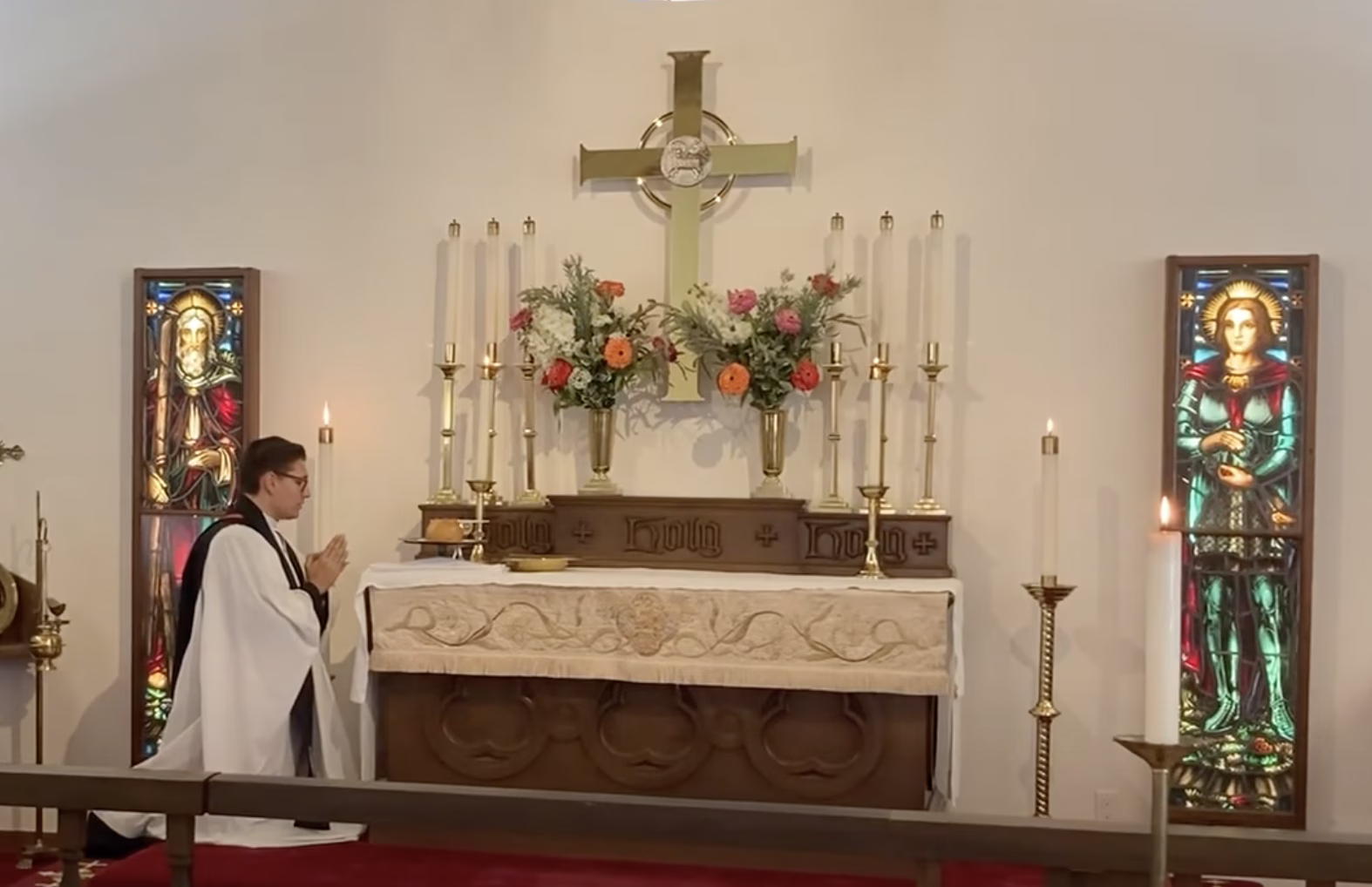 Kneeling at the Northside of the Anglican Table
